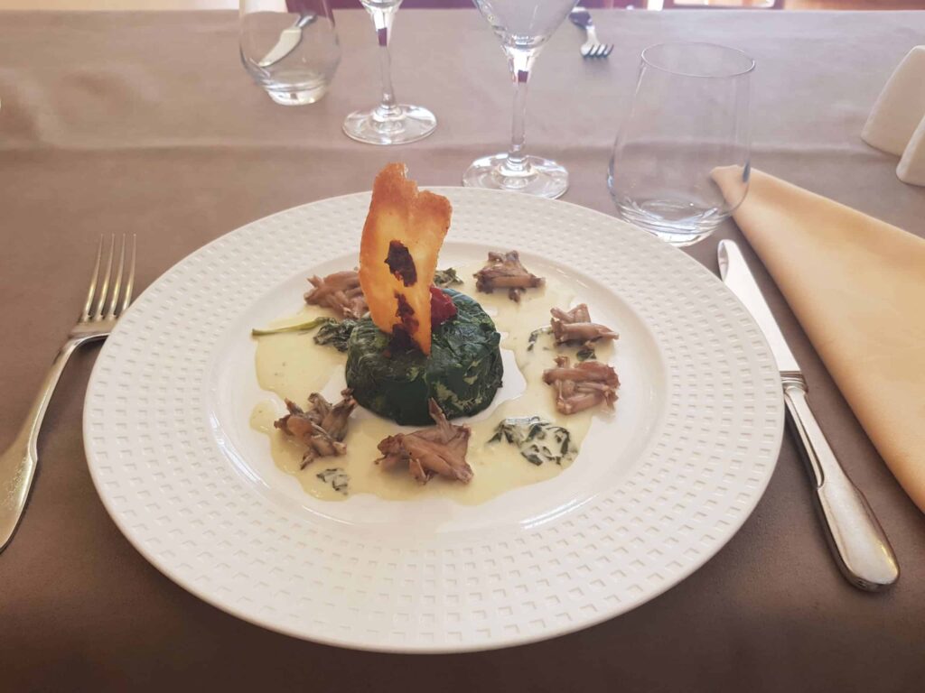 Flan d’épinards aux grenouilles