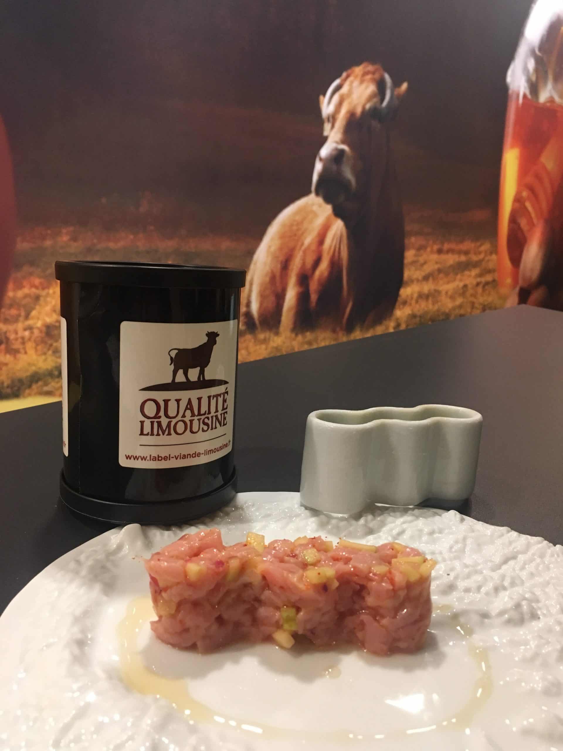 Tartare de veau limousin élevé sous la mère, acidulé à la pomme Golden et huile de noix