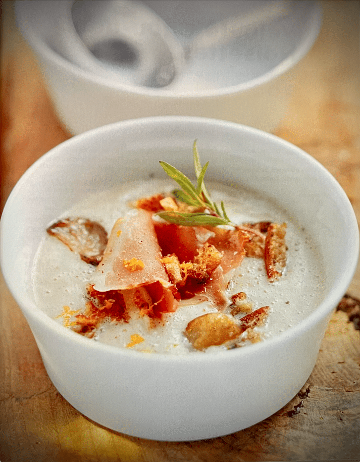 Velouté châtaignes et bacon