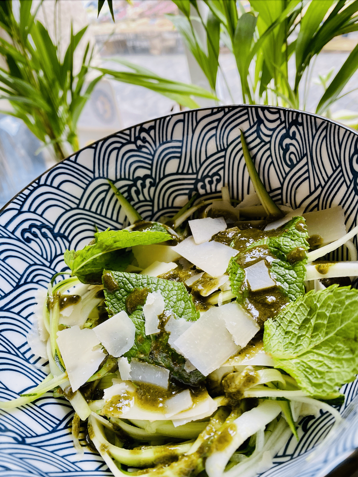 LAMY Benoit - Salade de courgette à la menthe et au parmesan 1